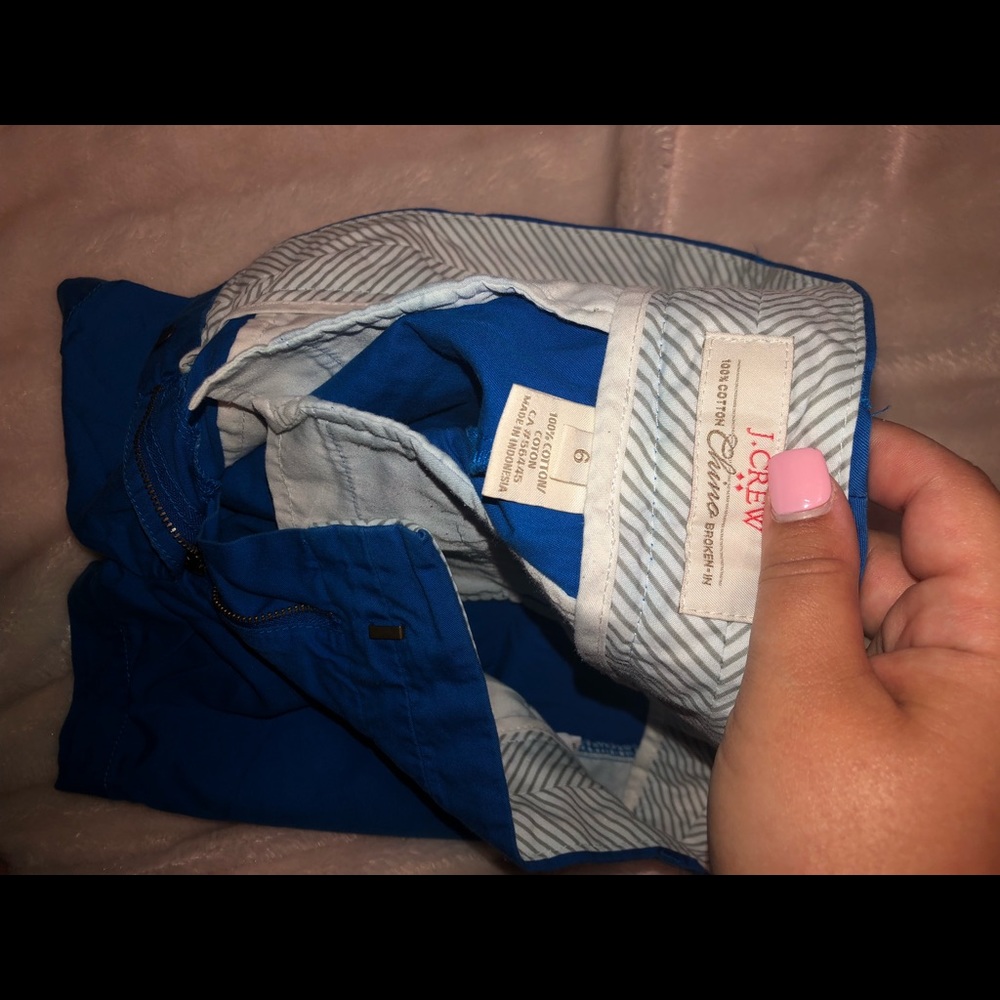Shorts - Picture 2 of 2